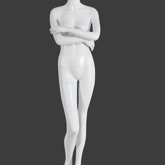 Female fashionable mannequins 3