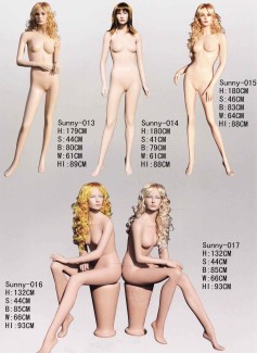 Female realistic mannequins