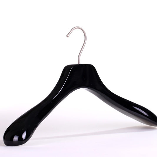 luxury wooden hanger