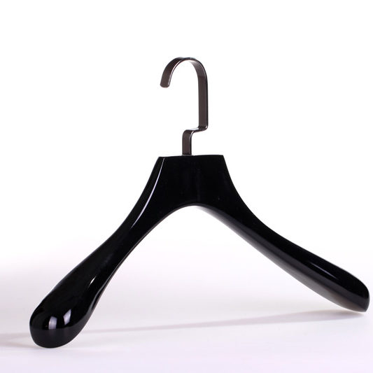 luxury wooden hanger