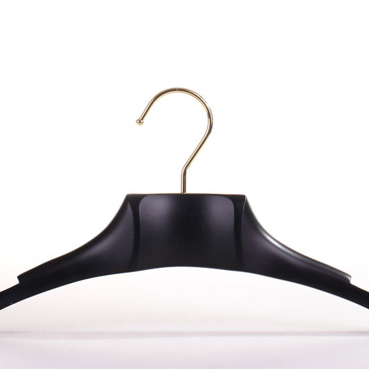 luxury wooden hanger